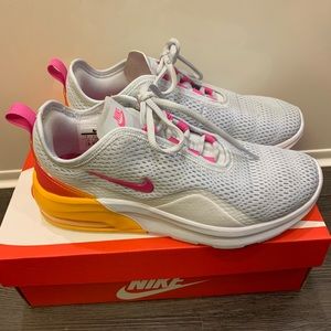 nike air max motion 2 gray pink